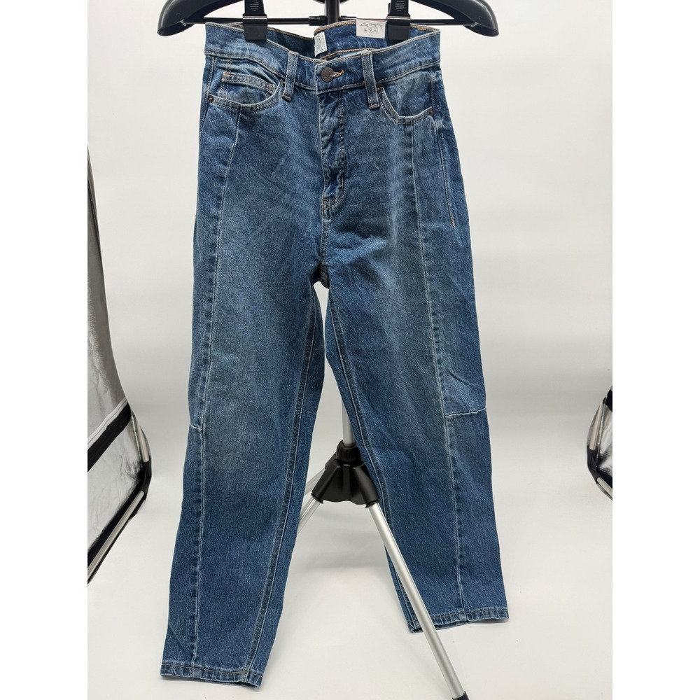 Time and Tru Womens Barrel Leg Seamed Front Jeans Medium Wash Denim Size 4